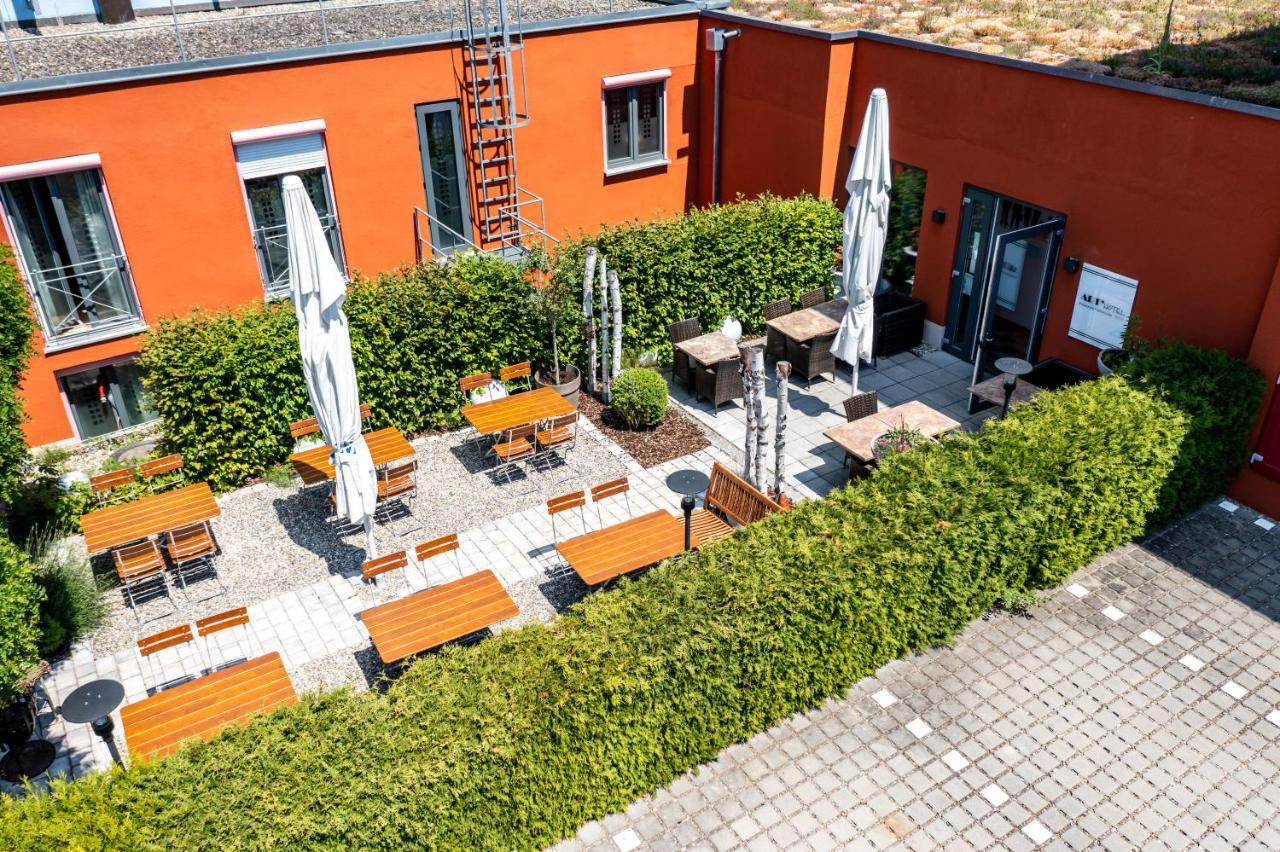 Arthotel Restaurant Pfeffermuehle Ingolstadt Exteriör bild