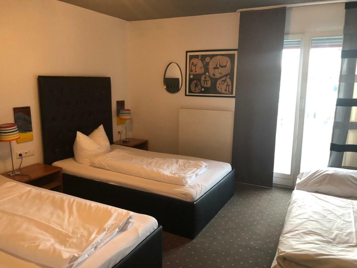 Arthotel Restaurant Pfeffermuehle Ingolstadt Exteriör bild